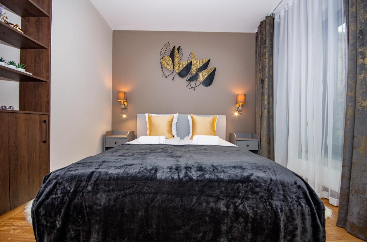 Inpoint Spacious Apartments Near Main Square & Kazimierz District Cracovie Extérieur photo
