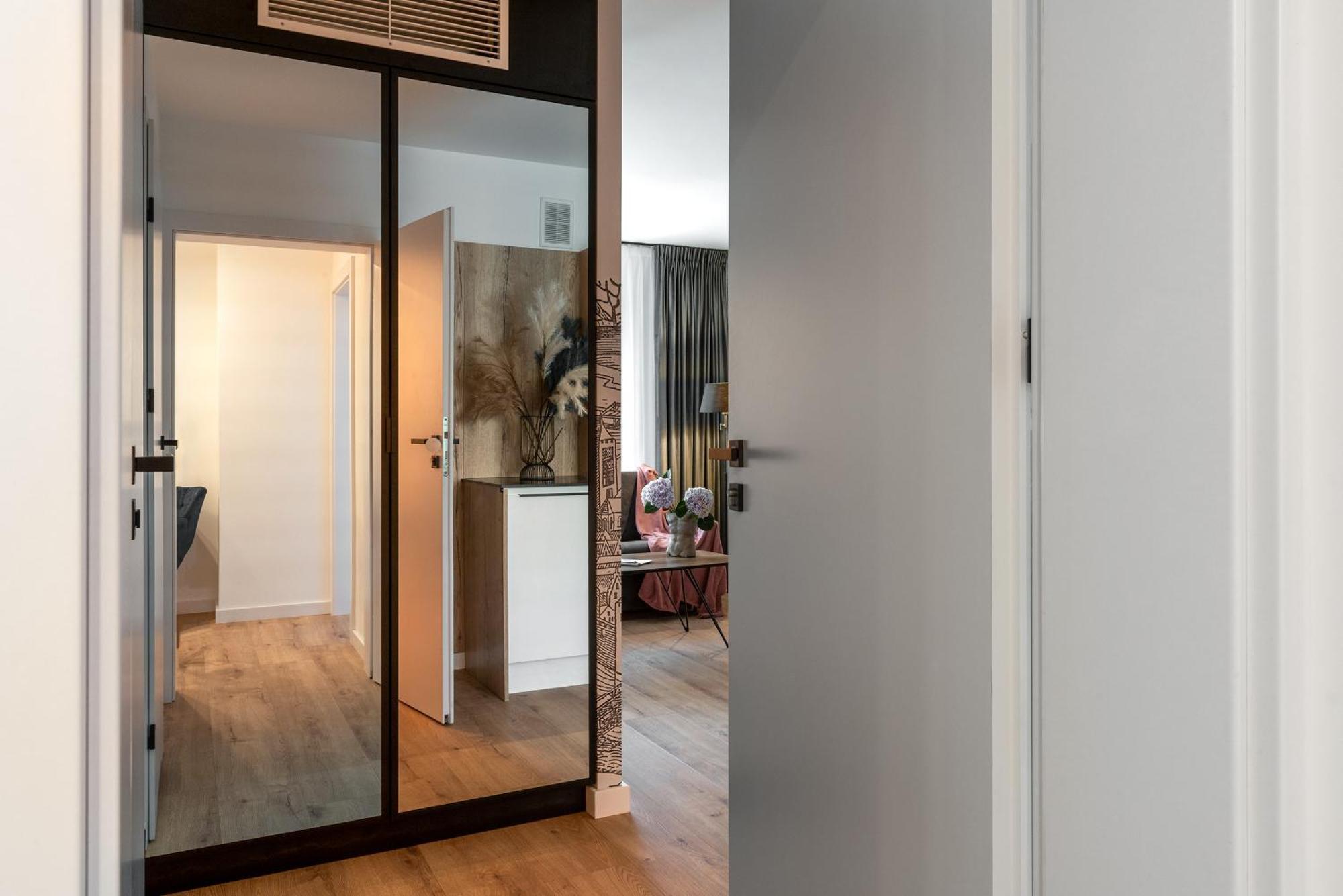 Inpoint Spacious Apartments Near Main Square & Kazimierz District Cracovie Chambre photo