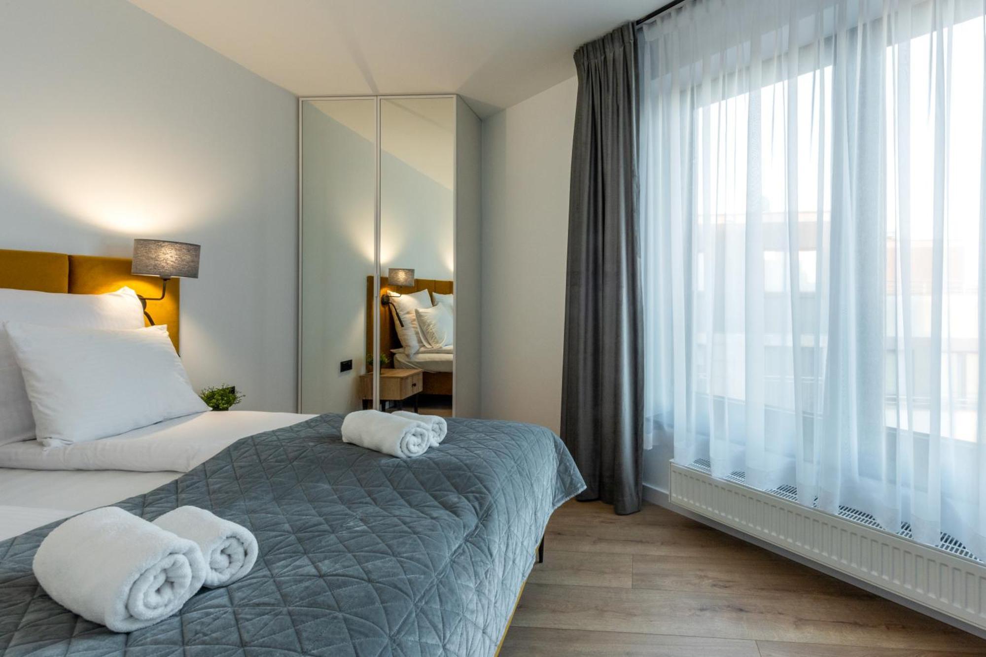 Inpoint Spacious Apartments Near Main Square & Kazimierz District Cracovie Chambre photo
