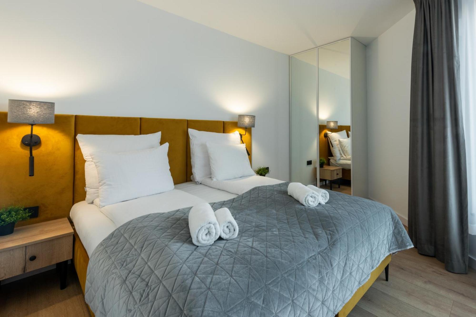 Inpoint Spacious Apartments Near Main Square & Kazimierz District Cracovie Chambre photo
